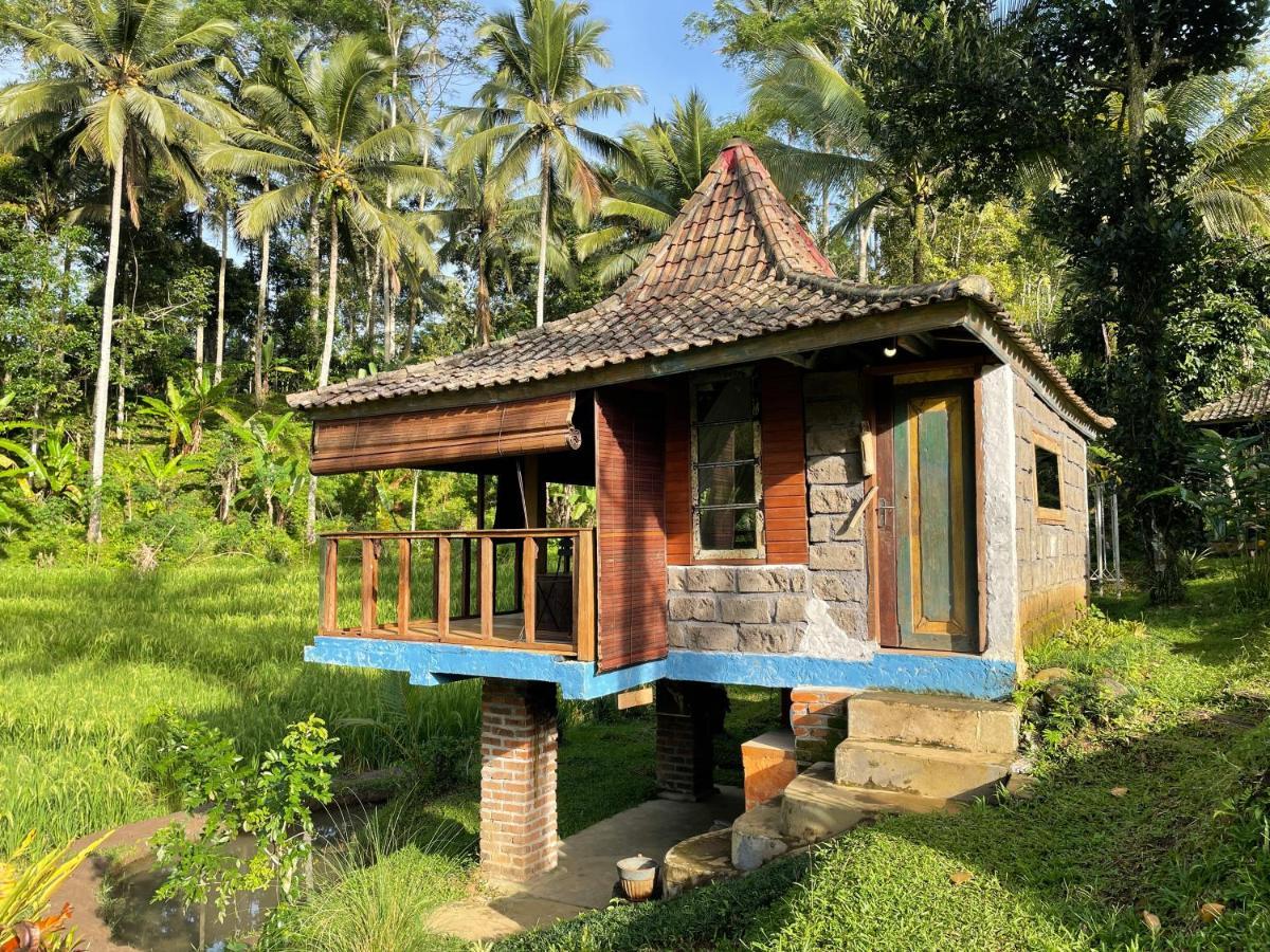 Oemah Tepi Sawah Villa Jatiluwih Kültér fotó